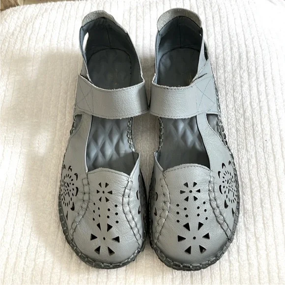 Casual Shoes - Picture 3 of 3